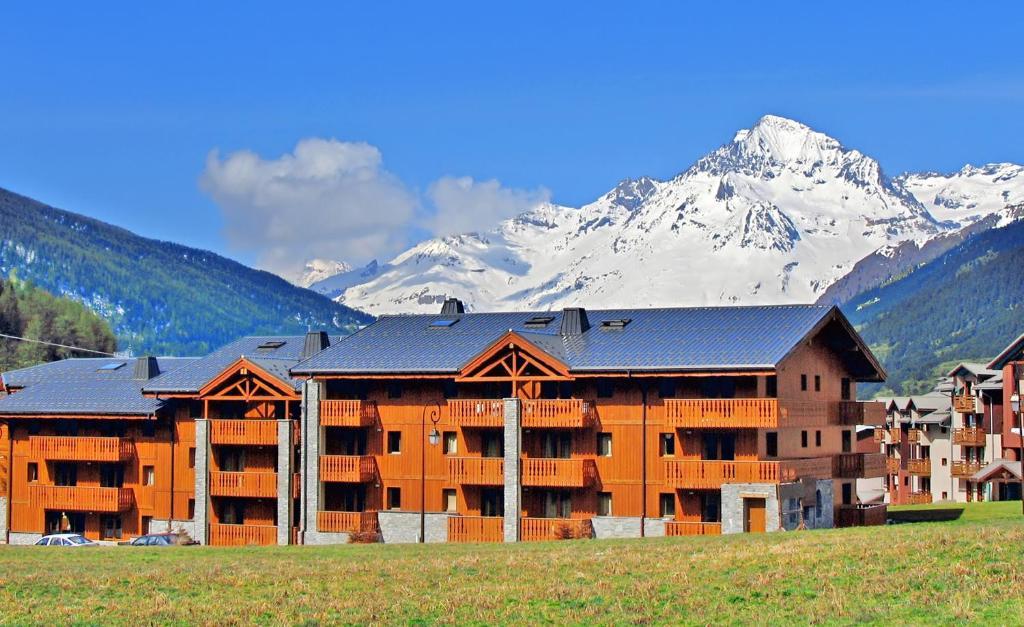 Residence Les Balcons De Val Cenis Le Haut Lanslevillard Exterior foto